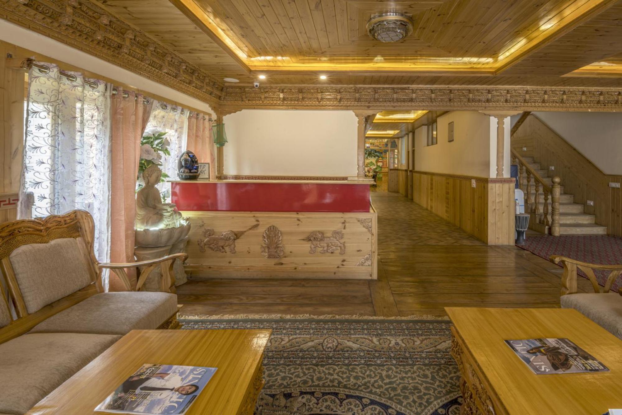 Hotel Chantsa Leh Exterior photo